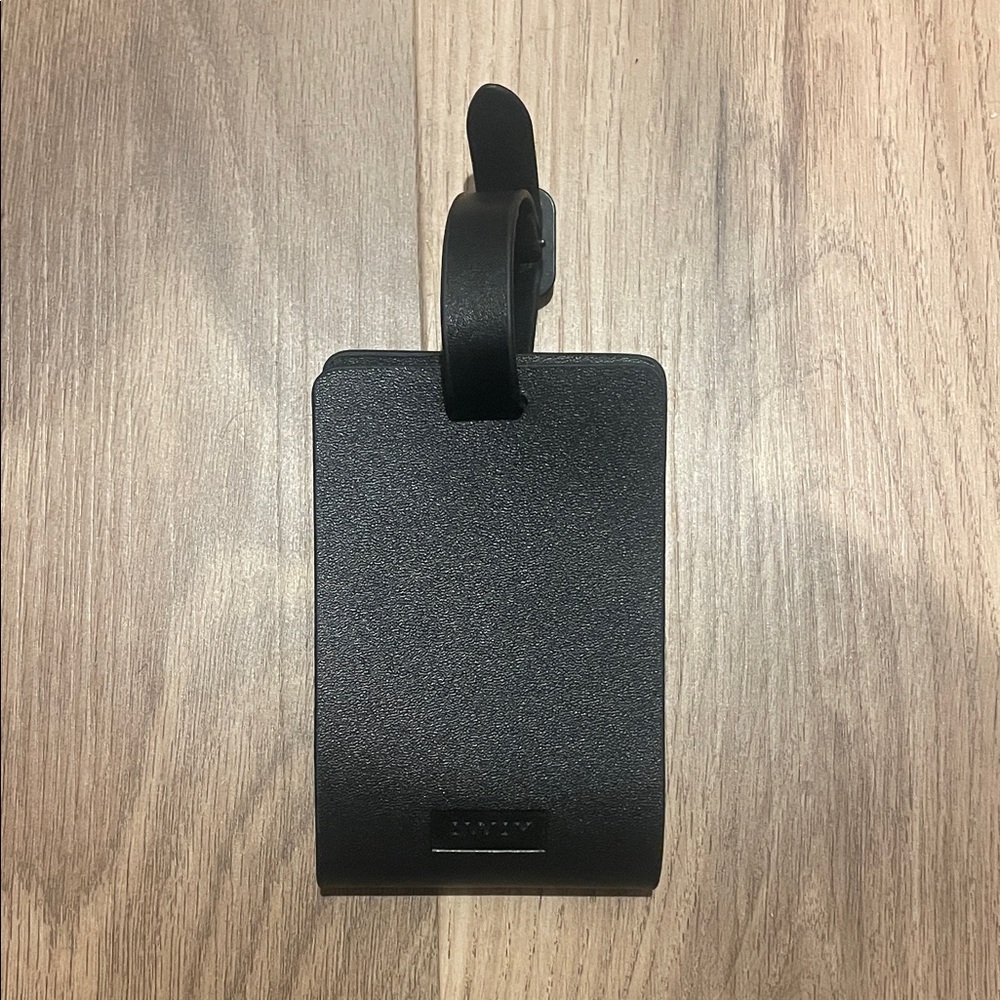 “Away” Black Travel/Luggage Tag NWOT
